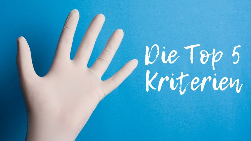 Eine Hand die die Zahl 5 mit den Fingern zeigt: Die Top 5 Kriterien
