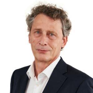 Portrait von KERN Spezialist Holger Habermann lächelnd