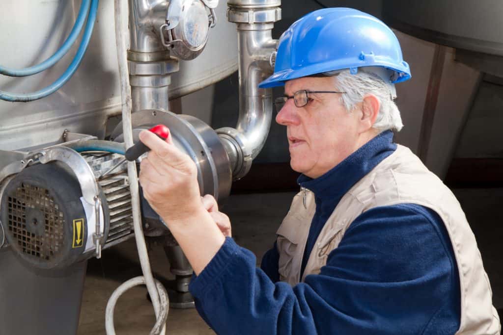 rbb INFOradio - Unternehmensnachfolge im Familienbetrieb